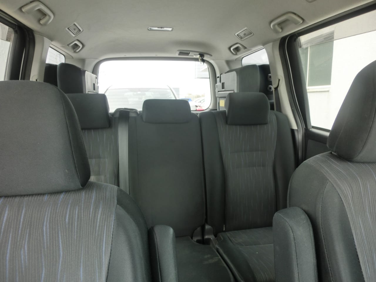 X Noah 2012 Pearl Rental Service in Chittagong Bangladesh - Image 4